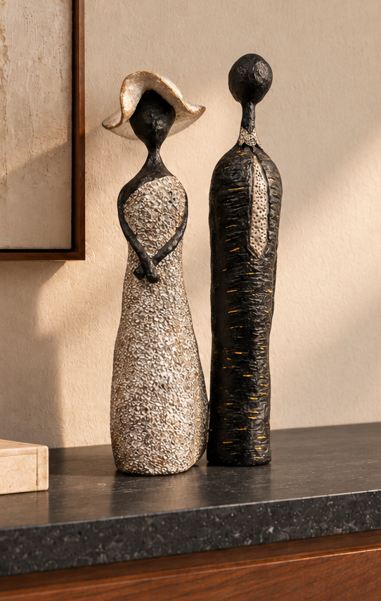 Amour — a handmade papier-mâché sculpture from TUCU Atelier.